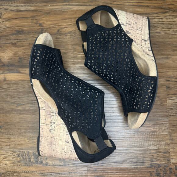 Life Stride soft system black lacer cut cork wedge size 8.5 W - Picture 4 of 8